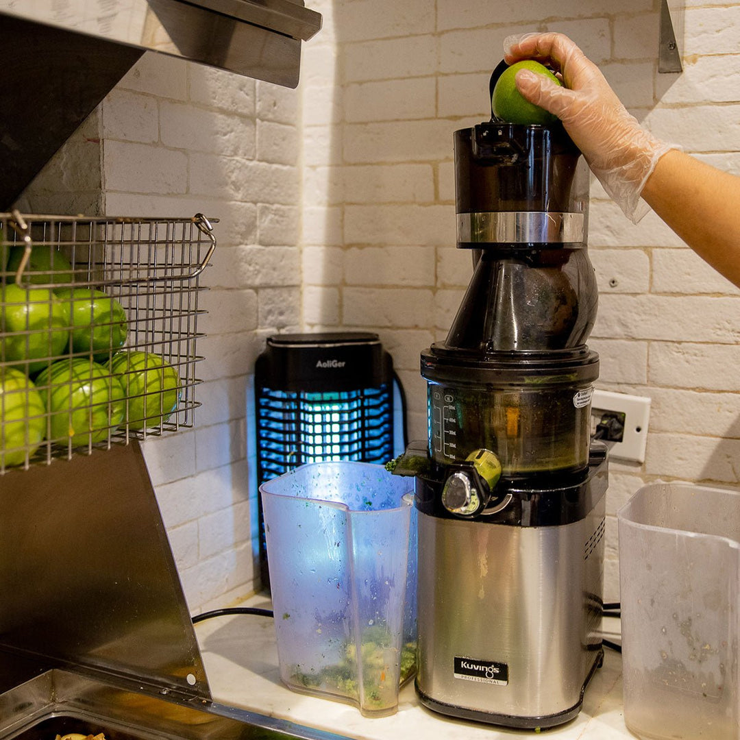 KUVINGS CS600 CHEF WHOLE SLOW JUICER – STORCĂTOR PROFESIONAL CU PRESARE LENTĂ