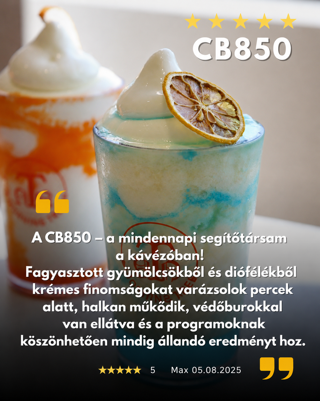 Slika recenzije kupca Kuvings CB850 koja prikazuje kremasti smrznuti voćni desert s ukrasom od limuna i ocjenom s pet zvjezdica.